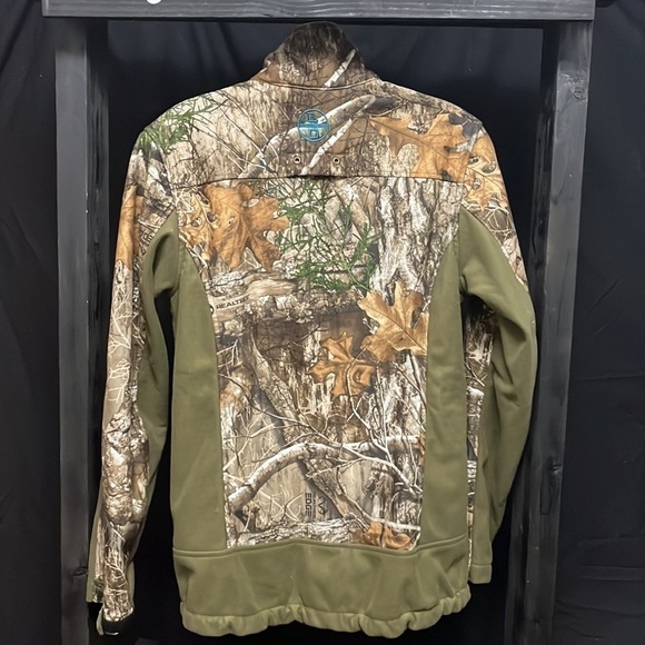 Lincoln Outfitters- Realtree Camo Polyester Full Zip Jacket - Picture 3 of 6